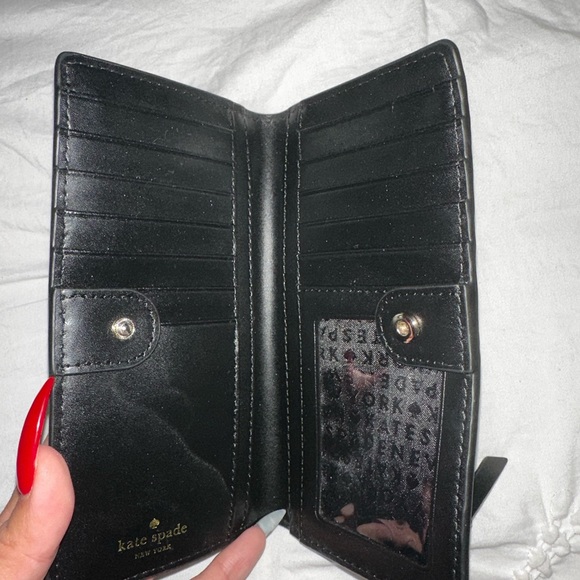 Kate spade Serrano place pearl bag and wallet - Picture 5 of 5